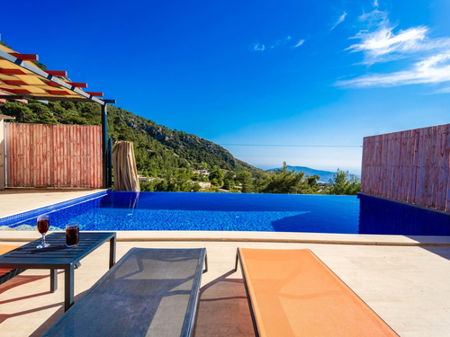  gece  -  Kasım
  | Kalkan İslamlar Balayı Villası: Jakuzili ve Özel Havuzlu Romantik Tatil